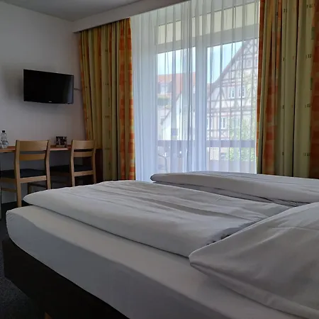 Zur Post Hotel 2*
