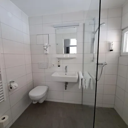 Zur Post Hotel 2*